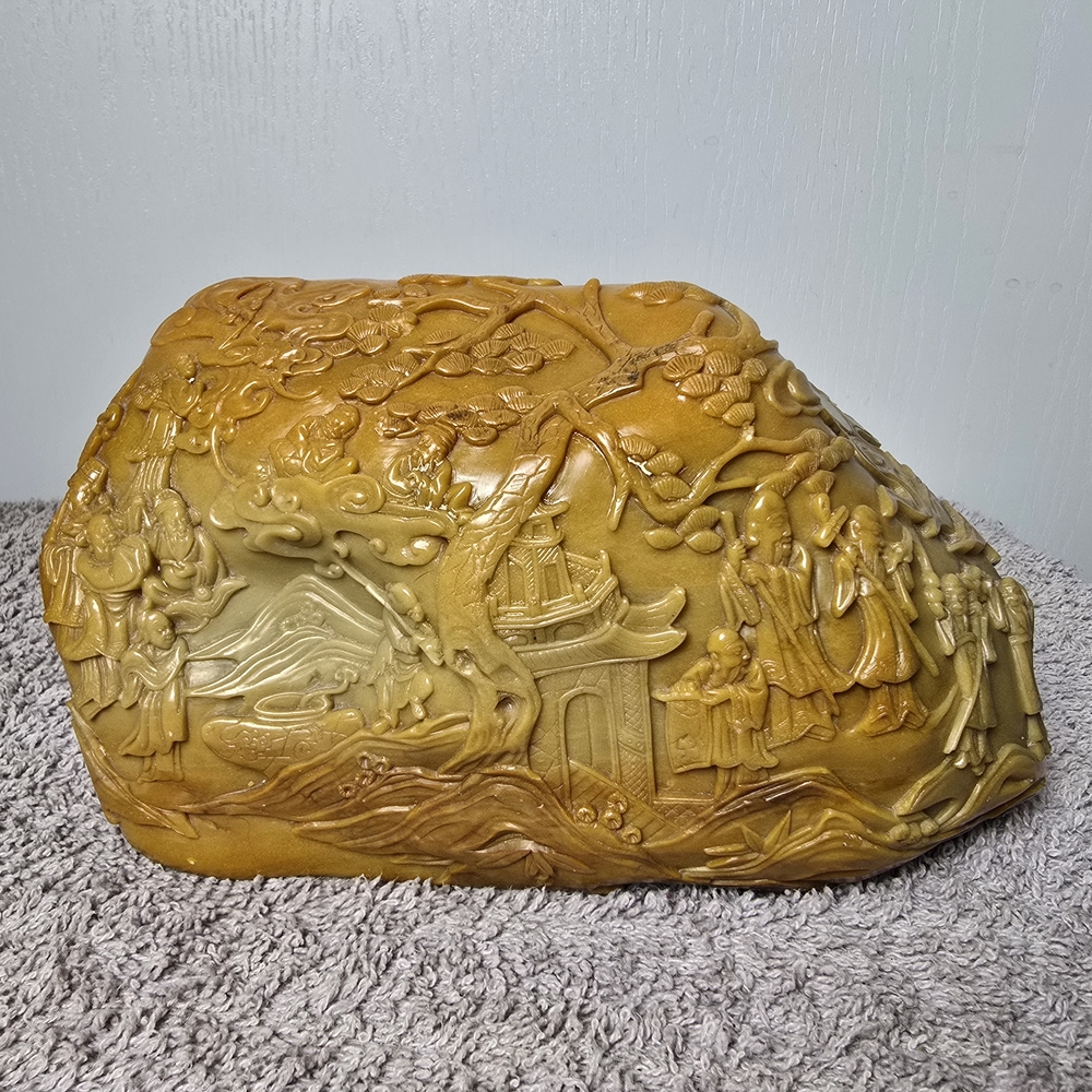 Natural China Shoushan Stone 8.5 Inches